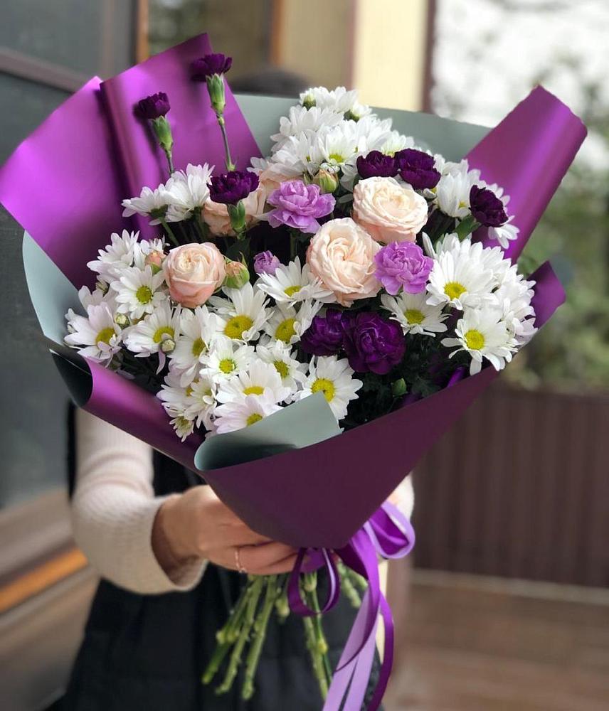 Букет цветов из: Хризантемы, Гвоздики и Розы в Воле