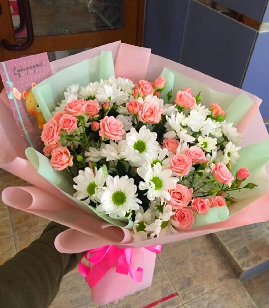 Букет цветов из: Розы и Хризантемы в Воле