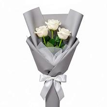 Букет 3 белые розы в Воле