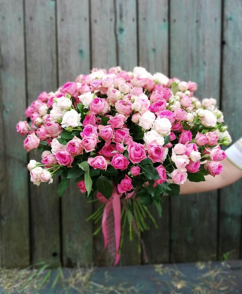 Букет Розовые кустовые розы Натали и Лав Лидия в Воле