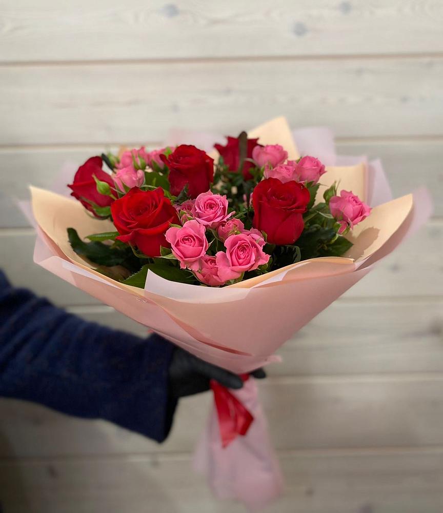 Букет цветов из: Розы в Воле